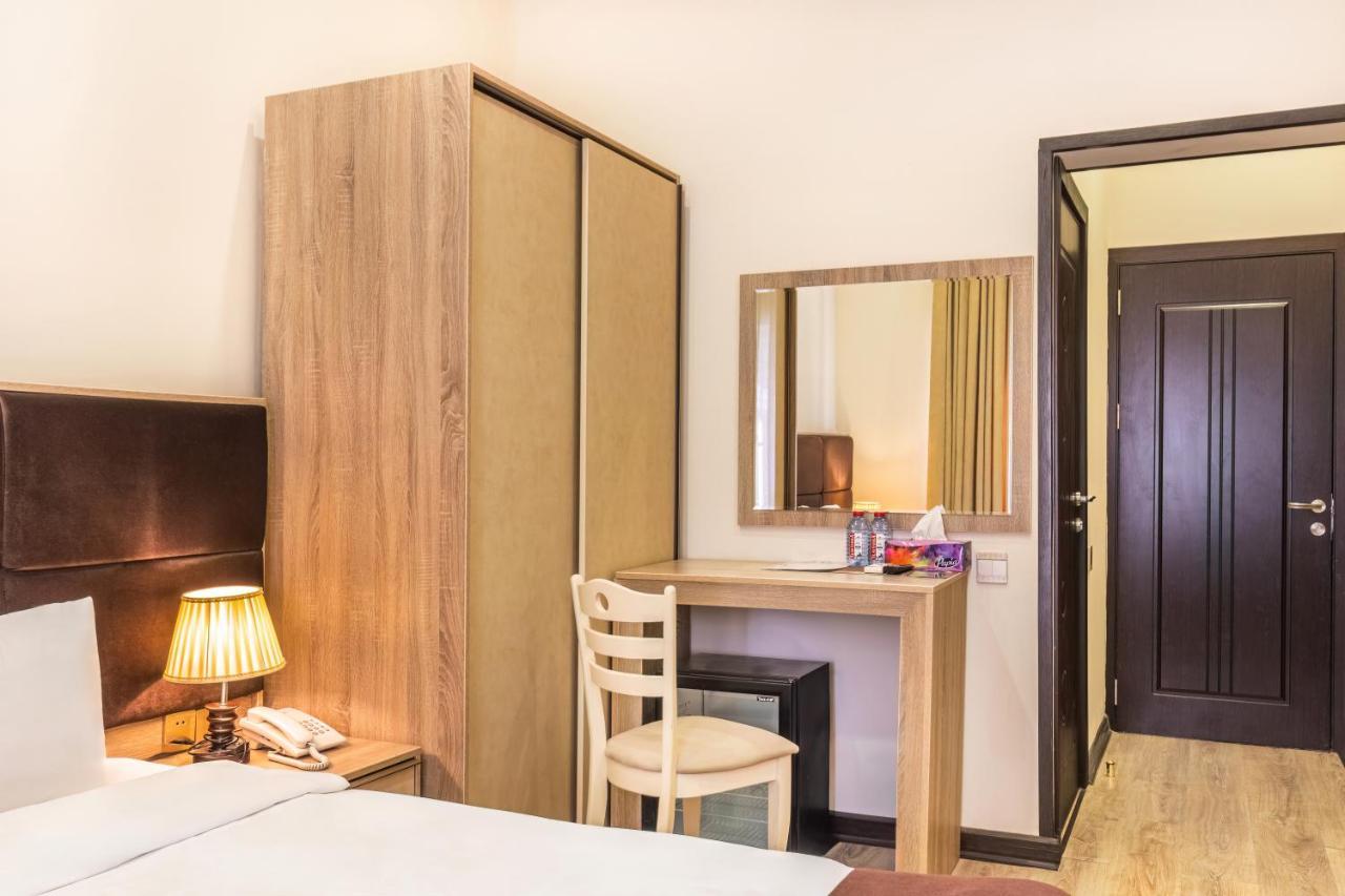 Deluxe City Hotel บากู ภายนอก รูปภาพ